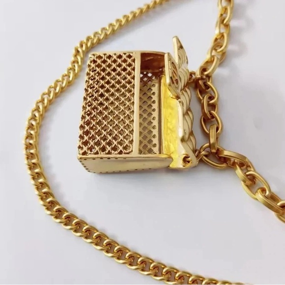 Anthropologie Gold Chain Belt - Picture 6 of 16